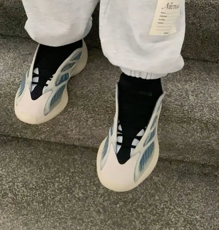 Collection image for: adidas Yeezy 700 V3