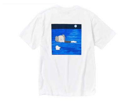 KAWS x Uniqlo UT Short Sleeve Artbook Cover T-shirt*