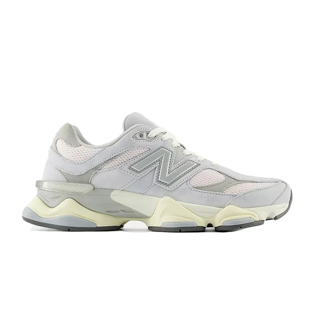 New Balance 9060 Granite Pink* - 5 (M)