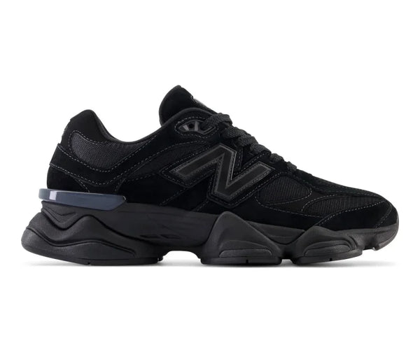 New Balance 9060 Triple Black スニーカー New Balance 9060 Triple Black – Boutique Step in Style