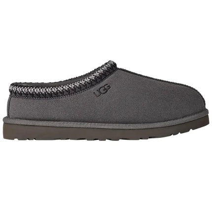 Charcoal gray UGG Tasman II slipper with textured knit collar in dark grey